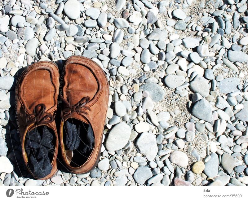 Stone store beach shoes