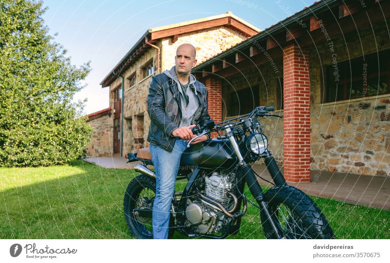 Best bike poses | Motorcycle photo shoot, Bike photoshoot, Biker photography