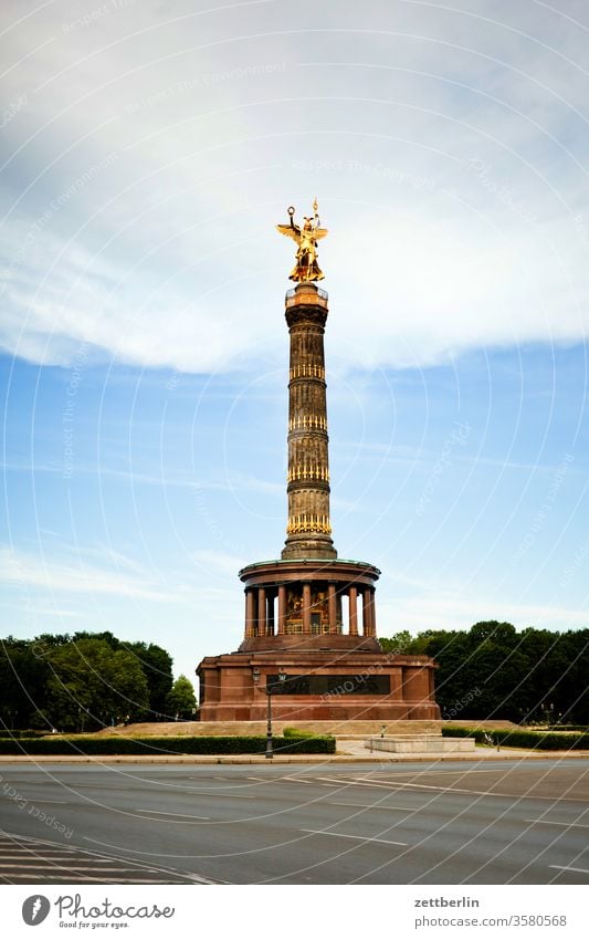 Victory Column again Evening tree Berlin leaf gold Monument Germany Twilight else Closing time Figure Gold Goldelse victory statue big star Capital city Sky