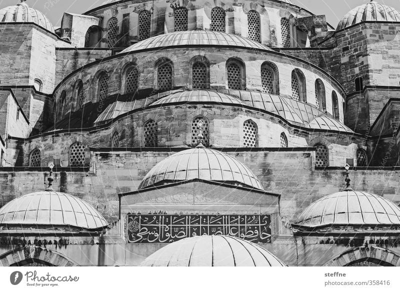 1005 nights | subjunctive vertebrae for the imagination Istanbul Church Tourist Attraction Landmark Esthetic Religion and faith Blue Mosque Islam