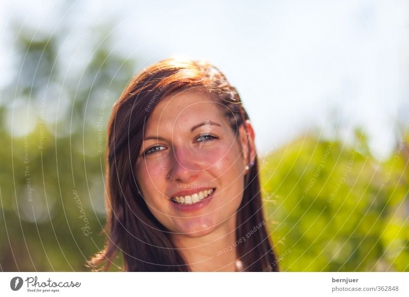 smile Joy Human being Feminine Young woman Youth (Young adults) Head 1 18 - 30 years Adults Smiling Beautiful Uniqueness Brown Green Summer Back-light Brunette