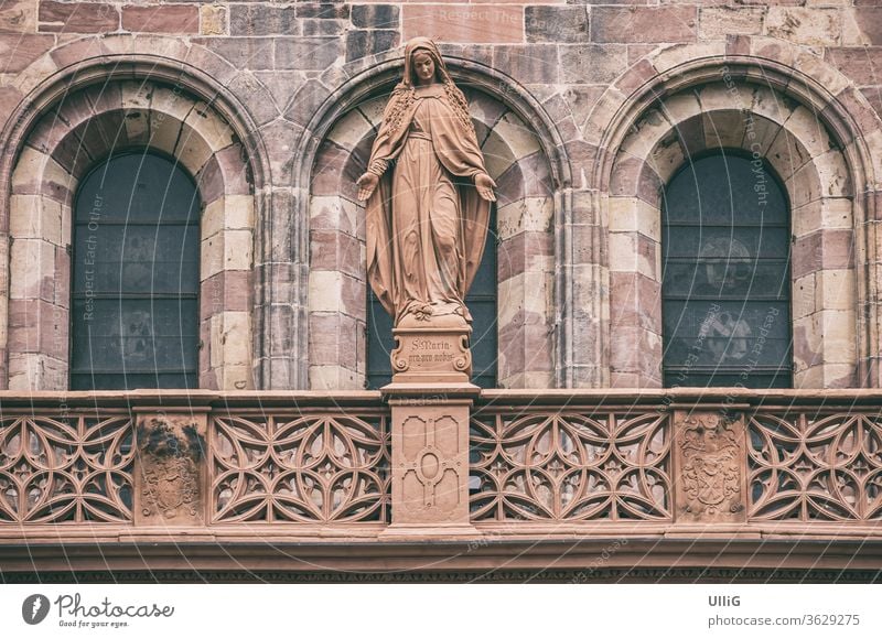 Madonna figure at Freiburg Cathedral - Sculpture of the Virgin Mary at the Cathedral of Our Lady, Freiburg im Breisgau, Baden-Wurttemberg, Germany.