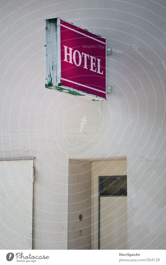 HOTEL Berlin Town House (Residential Structure) Manmade structures Building Wall (barrier) Wall (building) Door Characters Signs and labeling Old Gloomy Pink