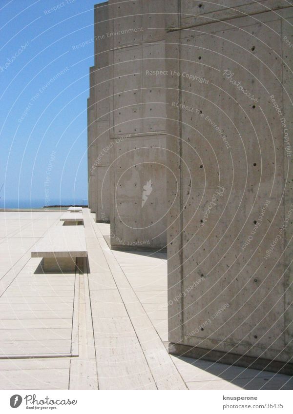 Salk_1 Concrete Architecture International Style USA caliphonies Salk Institute Louis Kahn