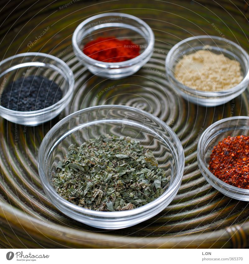 spice circle Herbs and spices Pepper Curry powder Peppercorn Tray Multicoloured Colour photo Interior shot Close-up Deserted Day