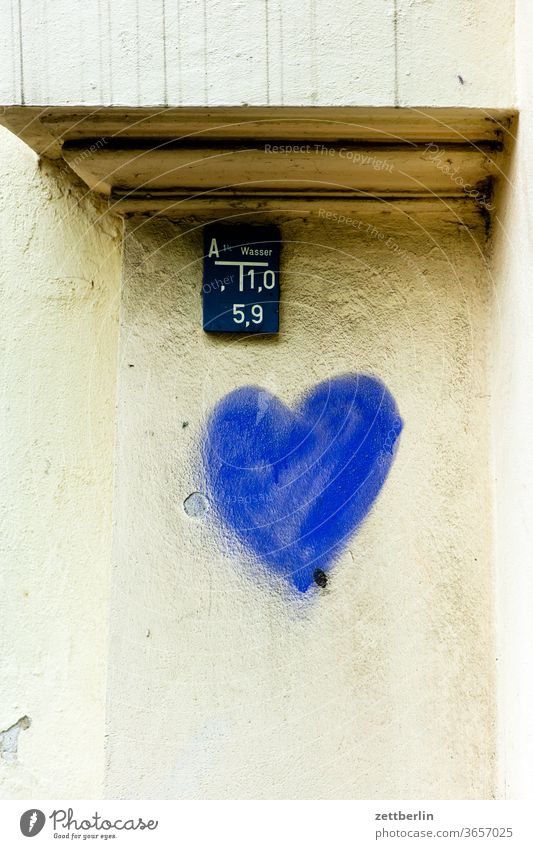 Blue heart emotion sensation Heart Love Declaration of love painting Pictogram poetry mural painting Affection