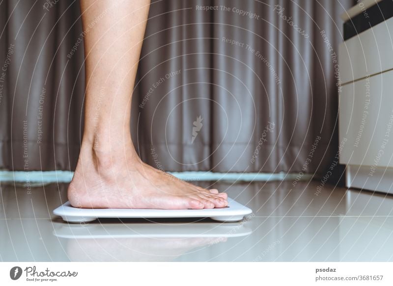 Digital Bathroom Scale Royalty-Free Images, Stock Photos & Pictures