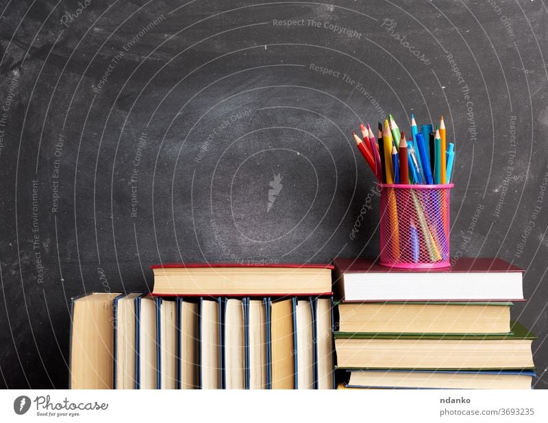 Close Up Arrangement Of Pencil Color On Chalk Board Preschool Education  Back To School And Copyspace Concept Or Other Your Content Stock Photo -  Download Image Now - iStock