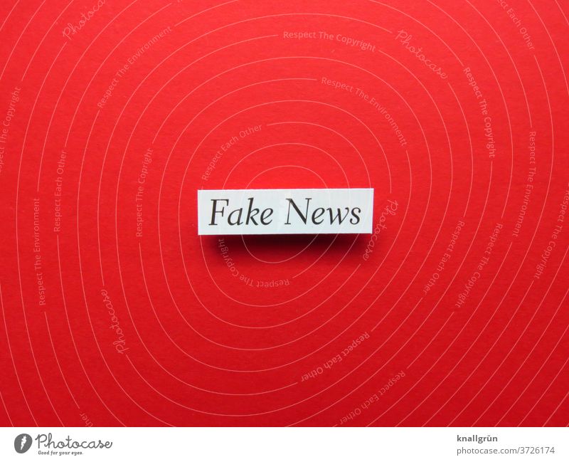 Fake News fake news Media Information False Journalism Print media Politics and state Newspaper Media industry opinion-forming Influence Manipulation peek
