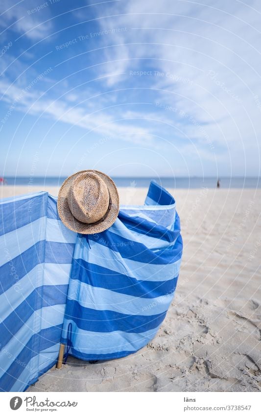 Windbreak on the beach Beach wind deflector Ocean Coast Sand Vacation & Travel Baltic Sea Sky Tourism Horizon Relaxation Usedom Straw hat Striped