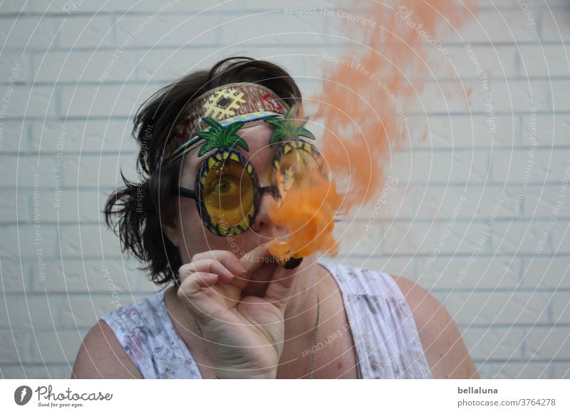 I smoke a smoke bomb in orange :-D Hippie Summer Joy portrait Exterior shot Woman Adults Sunglasses Human being Colour photo Feminine No smoking Smoky Smoking
