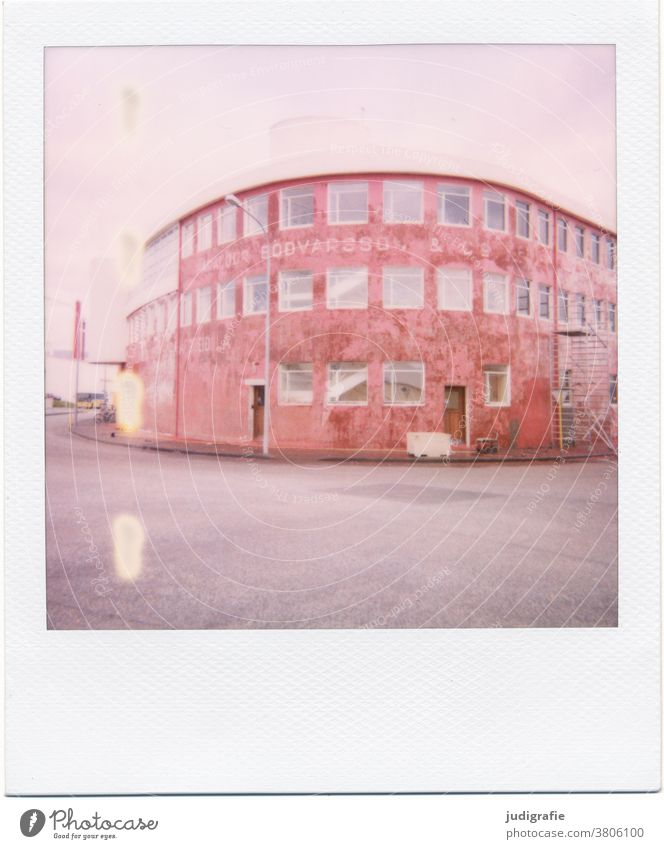 Polaroid of an Icelandic house House (Residential Structure) Landscape dwell Building Exterior shot Deserted Colour photo Roof Manmade structures Red Round