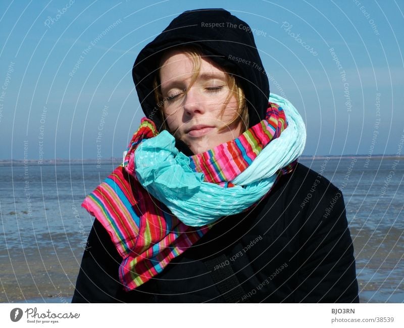 pure relaxation Scarf Multicoloured Low tide Gaudy Waves Neckerchief Woman Cap Portrait photograph Ocean Lake Vacation & Travel To enjoy Clouds Human being