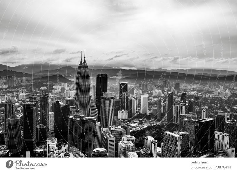 places that mean something | capital city Back-light Contrast Deserted Exterior shot Impressive Large Fantastic Clouds City Exceptional Petronas Twin Towers