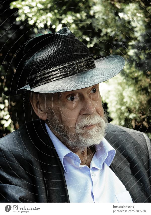 Uncle Herbert Human being Masculine Male senior Man Grandfather Senior citizen Head Face 1 60 years and older Shirt Jacket Hat Gray-haired Facial hair Beard Old