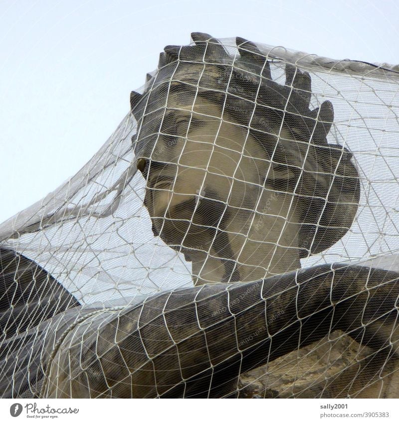 trapped... protected... Statue Sculpture Head Woman`s head Goddess Net close-knit Protection Union guard sb./sth. Safety Monument Stone Historic Face Art