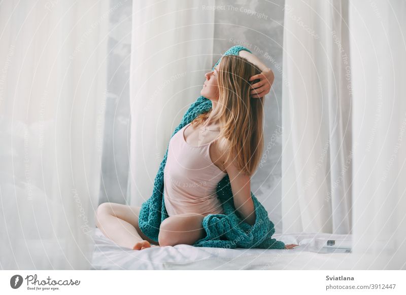 Beautiful Smiling Young Woman Pajamas Sitting Bed Stock Photo by  ©AndrewLozovyi 206945880