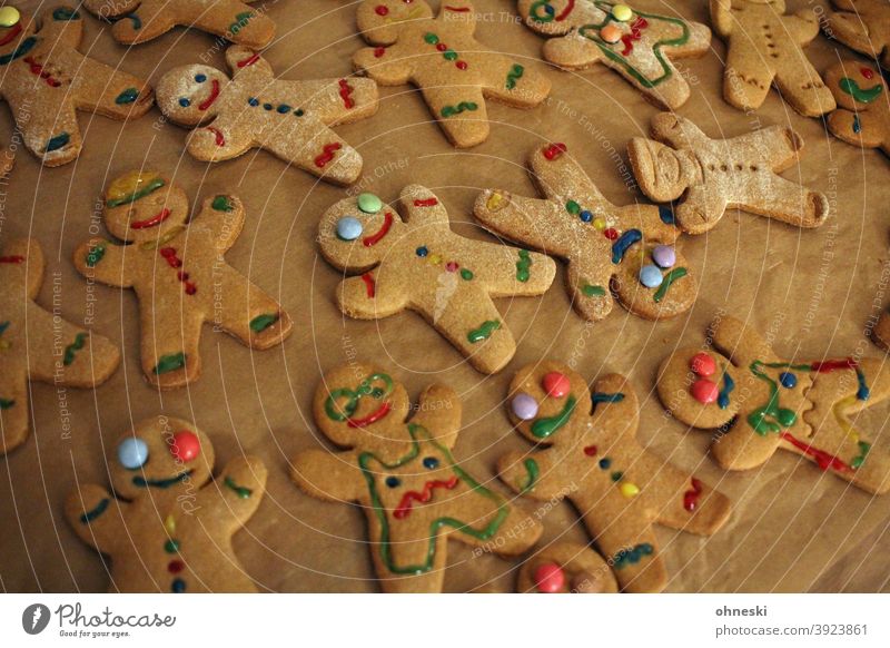 Gingerbread with colored icing Colour photo Baked goods Christmas & Advent biscuits Cookie Christmas biscuit Baking