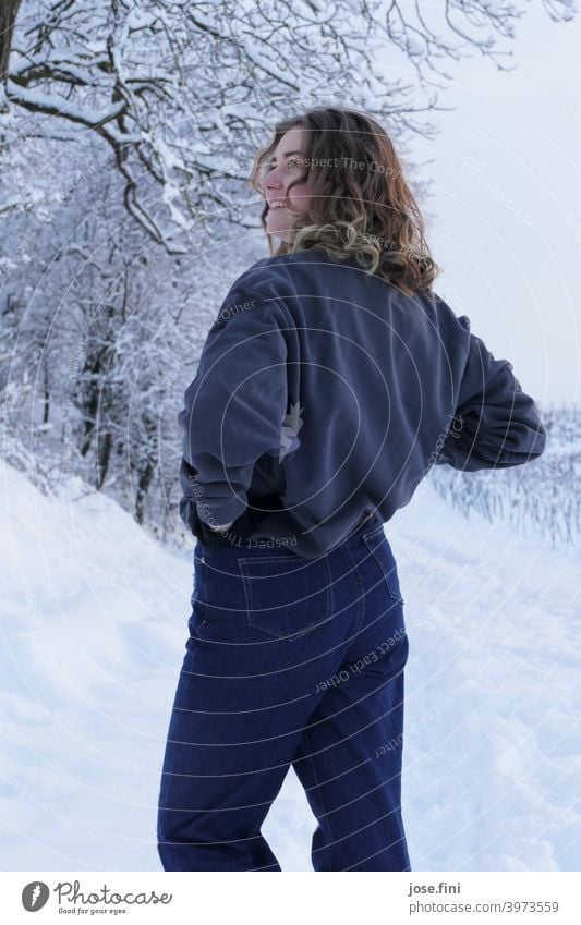 Young woman, snow in the background. one person young adult Girl Youth (Young adults) Feminine portrait pretty Fresh naturally Authentic Attractive Nature Snow