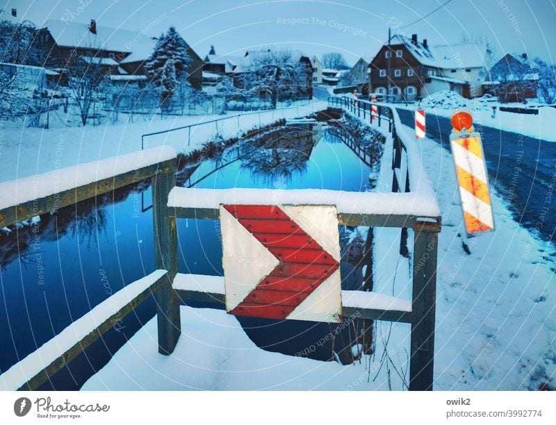 balustrade House (Residential Structure) Village Populated Cloudless sky Beautiful weather Sidestreet Warning sign Road sign Arrow Signage Illuminate Secrecy