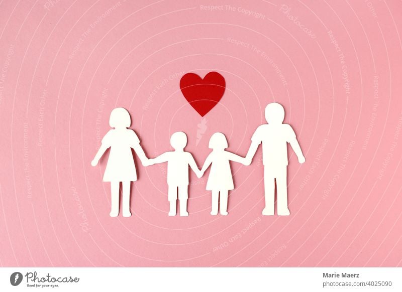 Family happiness | paper chain of a family with heart symbol Domestic happiness children Parents paper cut togetherness Happy Illustration Paper Infancy Mother