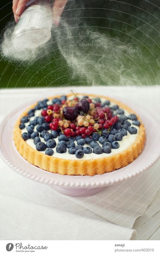 sugary powder Fruit Dessert Candy Gateau Nutrition Picnic Delicious Natural Sweet Berries Confectioner`s sugar Summery Holiday season Colour photo Exterior shot