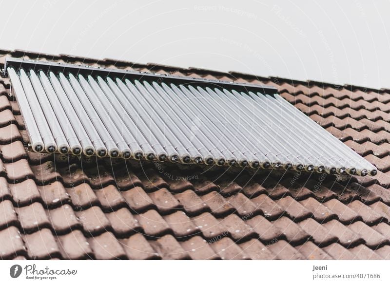 Solar thermal system on the roof of a single-family house | ecological, sustainable, modern and environmentally friendly hot water production Solar cell