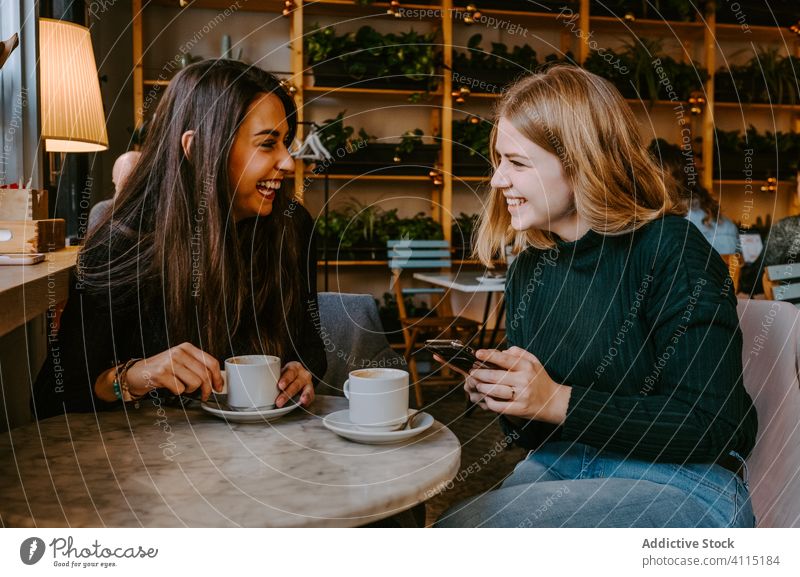 Free Photo  One big cup for two girls