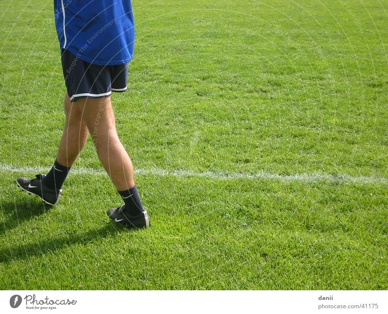 coaches 1860 Coach Playing field Man Soccer Lawn Sports Walking Legs