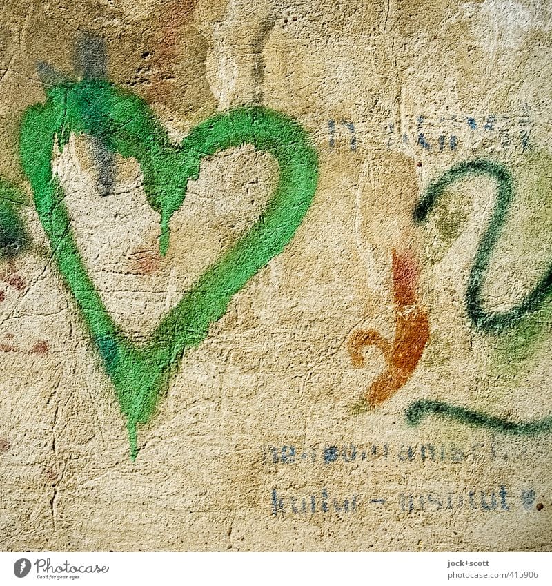 Green Heart Subculture Street art Wall (building) Characters Graffiti Simple Warmth green Infatuation Romance luck Hope Uniqueness Creativity Ease Rough