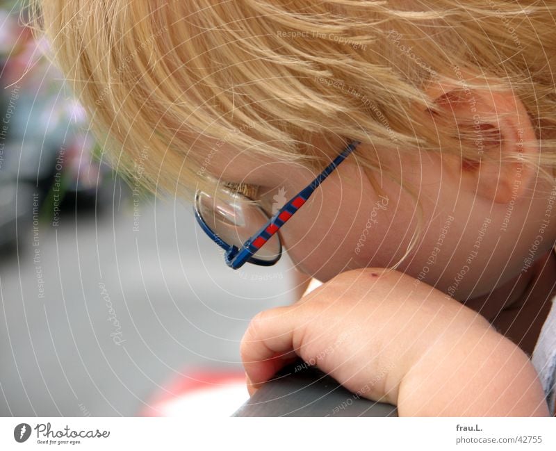 see from the balcony Eyeglasses Blonde Hand Balcony Child Curiosity Silhouette Human being Toddler Concentrate claas Boy (child) Street Looking Observe Ear Face