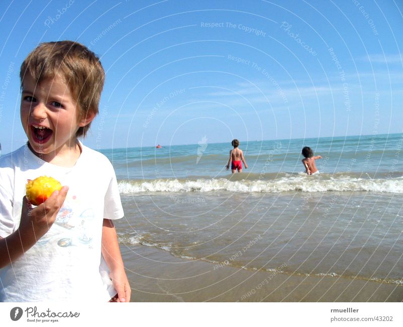 Fun in the Sun Joy Relaxation Leisure and hobbies Vacation & Travel Beach Ocean Child Boy (child) 3 Human being 3 - 8 years Infancy Water Small Italy