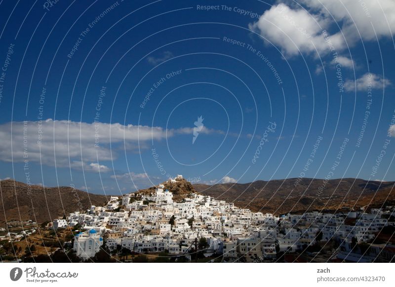 at the Greek's Church Chapel houses House (Residential Structure) Village Ios Blue Hill Sky Beautiful weather Island Cycladic architecture Mediterranean sea