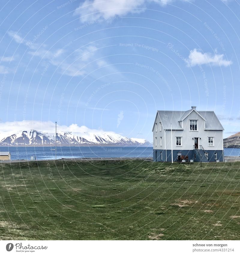 Loneliness in endless loop vacation Iceland House (Residential Structure) Glacier mountains wide Ocean ocean Wide perspective Climate Exterior shot Water Nature