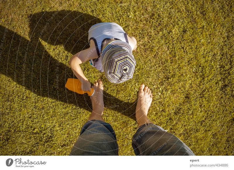 The common people of the foot Leisure and hobbies Playing Summer Human being Child Toddler Meadow Watering can Happiness Wet Joy Infancy Perspective Cast Feet