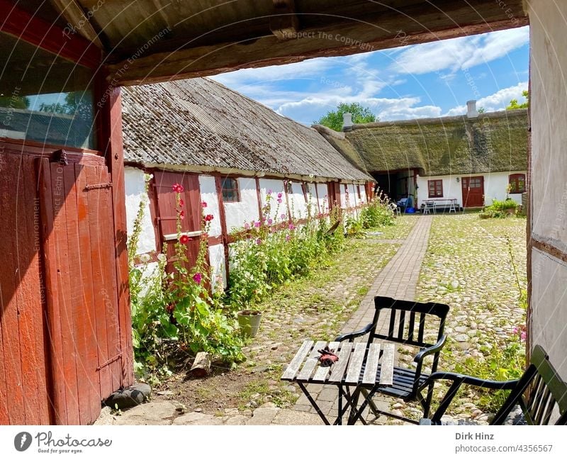 Old farmhouse on the Danish island of Endelave House (Residential Structure) Exterior shot Farm Deserted Building Reet roof Thatched roof house Courtyard