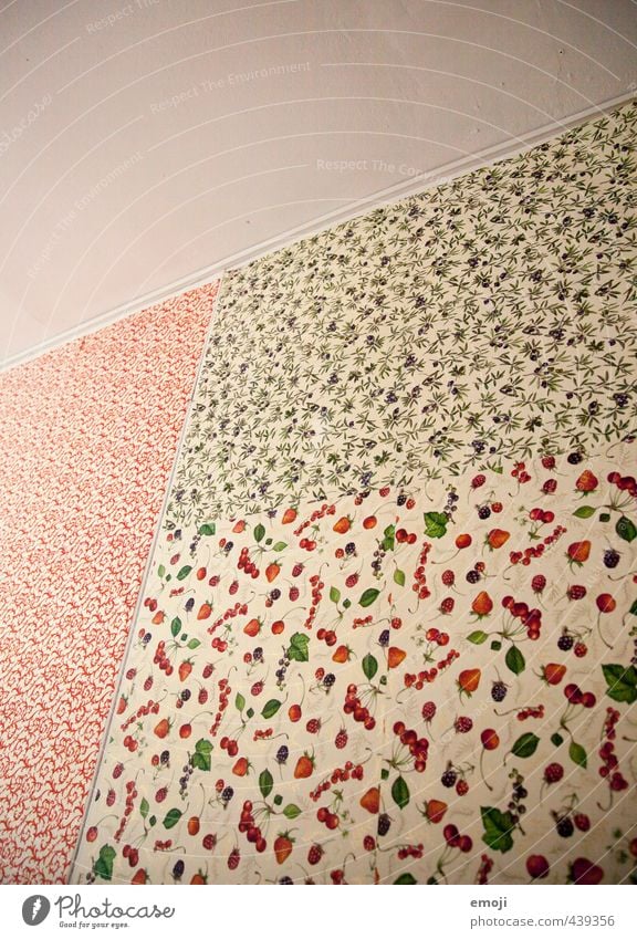 wallpaper mix Wall (barrier) Wall (building) Facade Ceiling Corner of the room Interior design Wallpaper Wallpaper pattern Change of scene Uniqueness