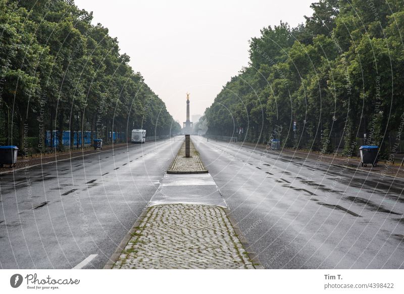 Street of the 17 June in Berlin in rain and empty Straße des 17. Juni Rain Berlin zoo Deserted Summer Empty Capital city Germany Victory column Town Monument