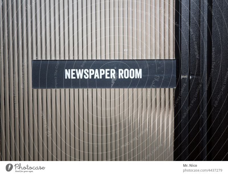 Signs I Reading room Signs and labeling Signage Characters Clue door newsroom Glass door Window pane Magazine Newspaper Daily newspaper newspapers Media