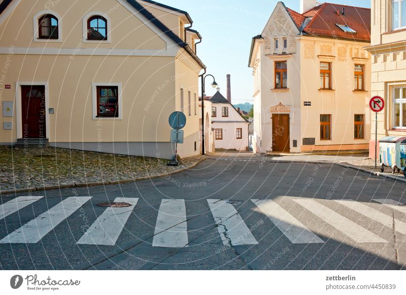 Zebra crossing in Tábor, Czech Republic Old town Architecture Half-timbered house Alley Building House (Residential Structure) Historic hussites jan hus