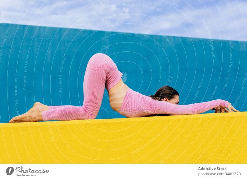 How to Master Wheel Pose (Urdva Dhanurasana) in Yoga | The Sports Edit