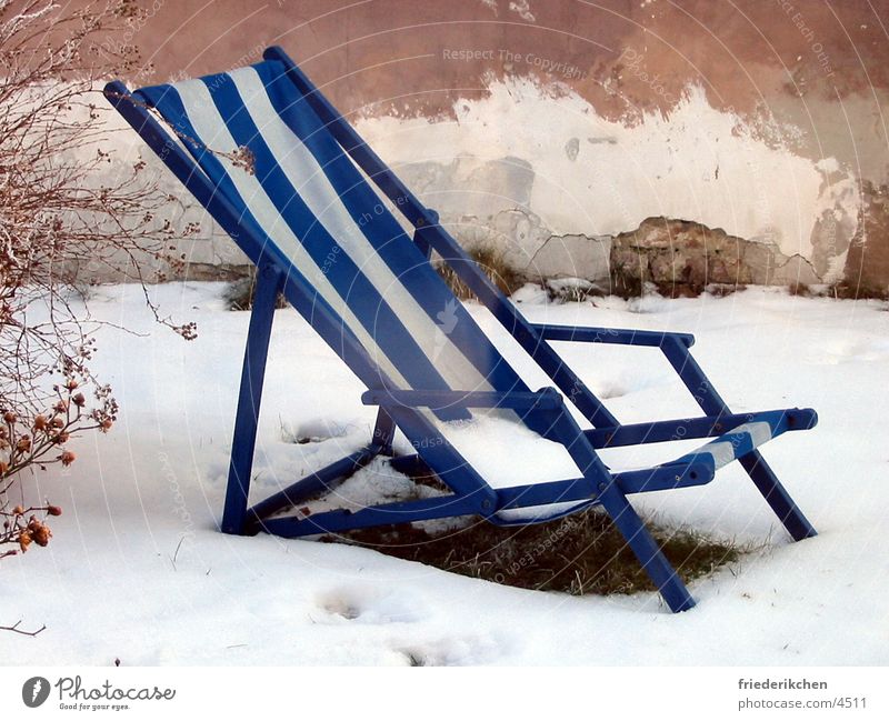 Deckchair in the snow II Snow Day Winter Shutter House (Residential Structure) Wall (building) Blue Stripe Thaw Weather Moody Snowscape Garden Park