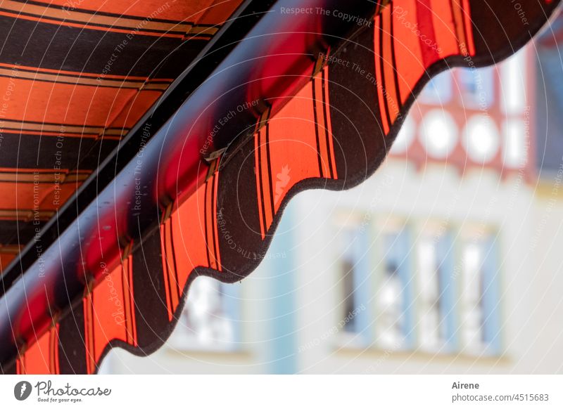 Shade or sun? Sun blind Contrast Shadow Summer Red Black Striped obliquely Diagonal sun protection shade dispenser Venetian blinds Sunlight Window Opposite