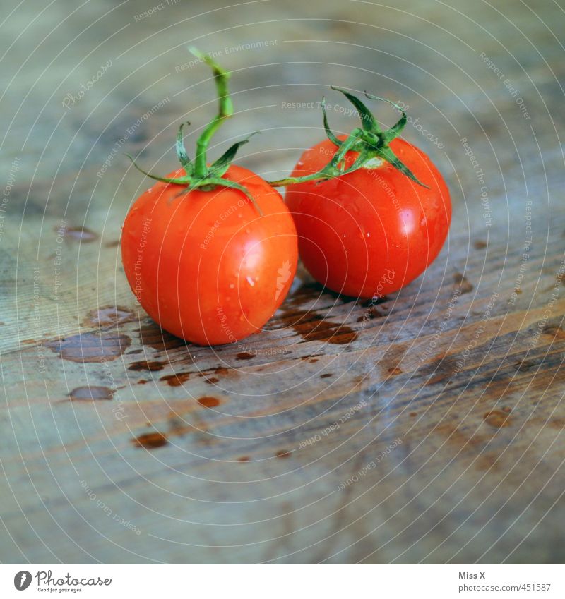tomato Vegetable Nutrition Organic produce Vegetarian diet Diet Fresh Healthy Delicious Wet Round Juicy Clean Red Ingredients Italian Food Tomato Laundered