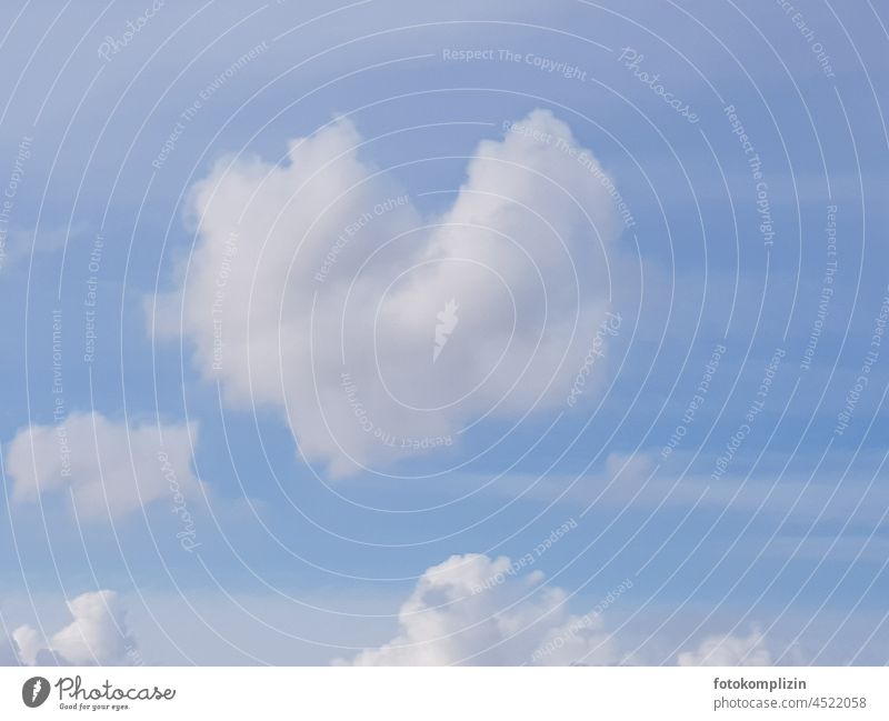 Heart cloud in the light blue sky Heart-shaped Sky With love Love Display of affection Declaration of love Romance Sympathy Sign Emotions Infatuation Friendship