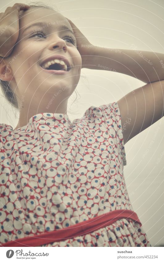 a sunday picture Feminine Child Girl Infancy Body Skin Head Face Eyes Nose Mouth Lips Teeth Arm Hand 1 Human being 8 - 13 years Beautiful Natural Happiness