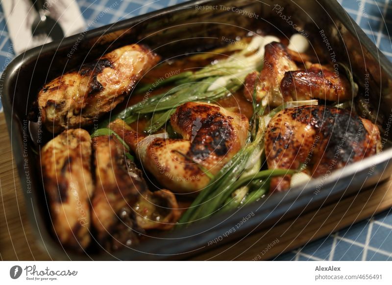 Baking dish with roast chicken and spring onions tablecloth Pattern Fried chicken Chicken Poultry Eating Frying BBQ grilled chicken Spicy Delicious Lunch Dinner