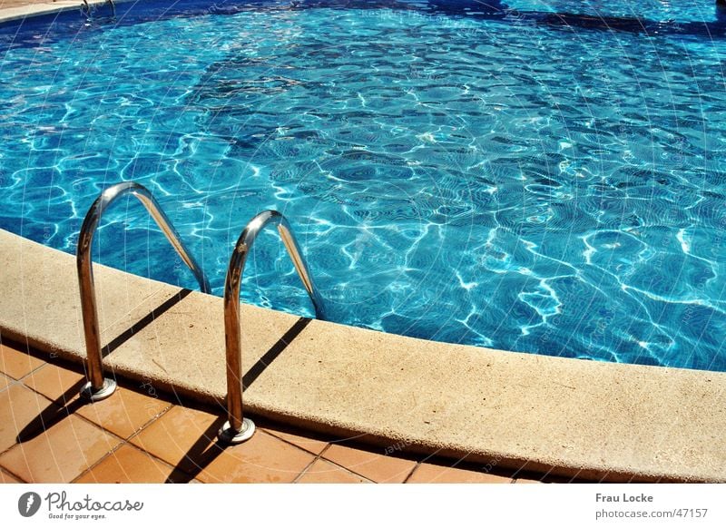 bathing fun Swimming pool Vacation & Travel Chlorine Summer Pool border swimming pools ´planschbecken Water Sun Basin