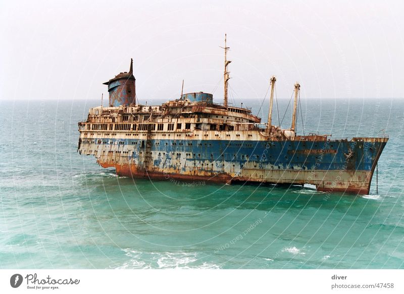 American star Watercraft Wreck American Star Accident Coast Ocean Maritime disaster Steamer Fuerteventura Disaster Rust Grief Sadness