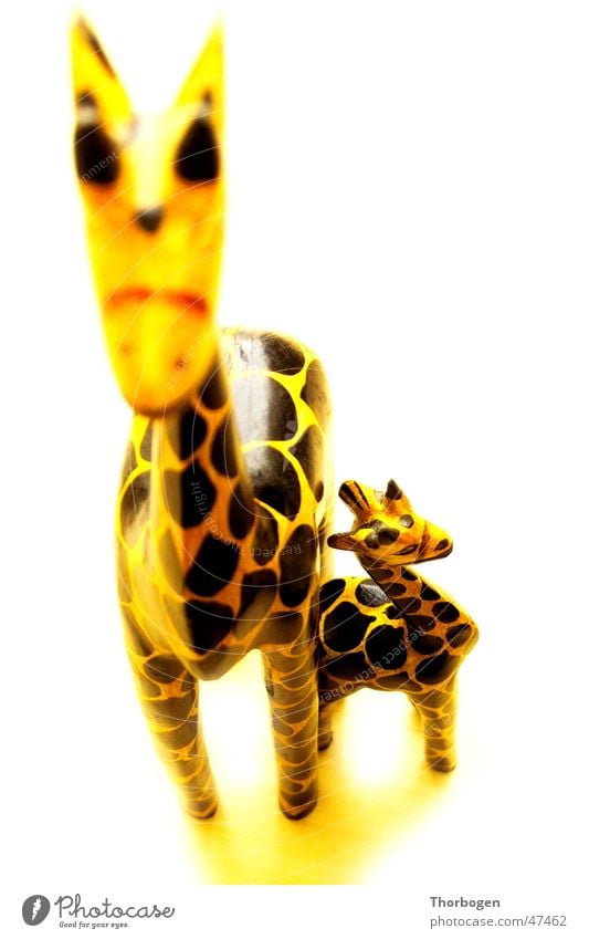 Safari 2 Wooden figure Animal Yellow Black Africa Carving Giraffe